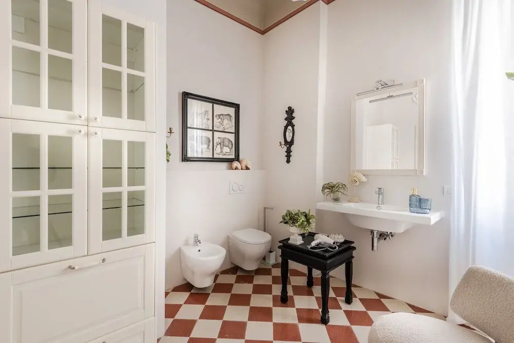 The Fresco Tale a Charming 3 Bedrooms Apartment
