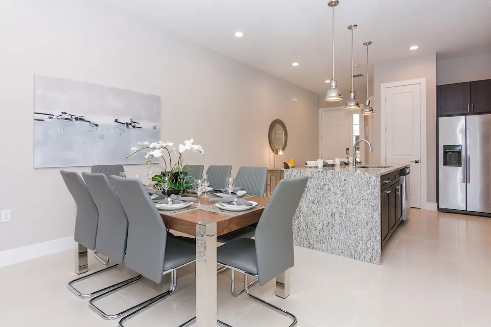 Magical Townhouse with balcony at Summerville resort SU7528