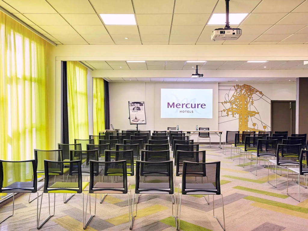 Mercure Paris Sud Les Ulis-Courtaboeuf