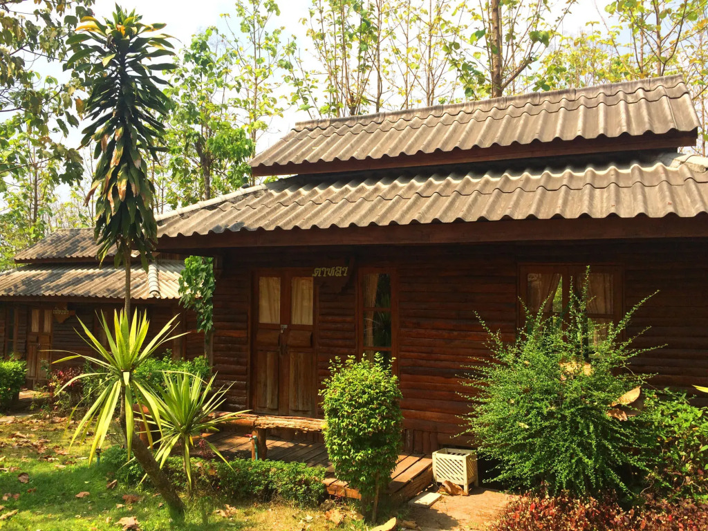 Montri Garden House