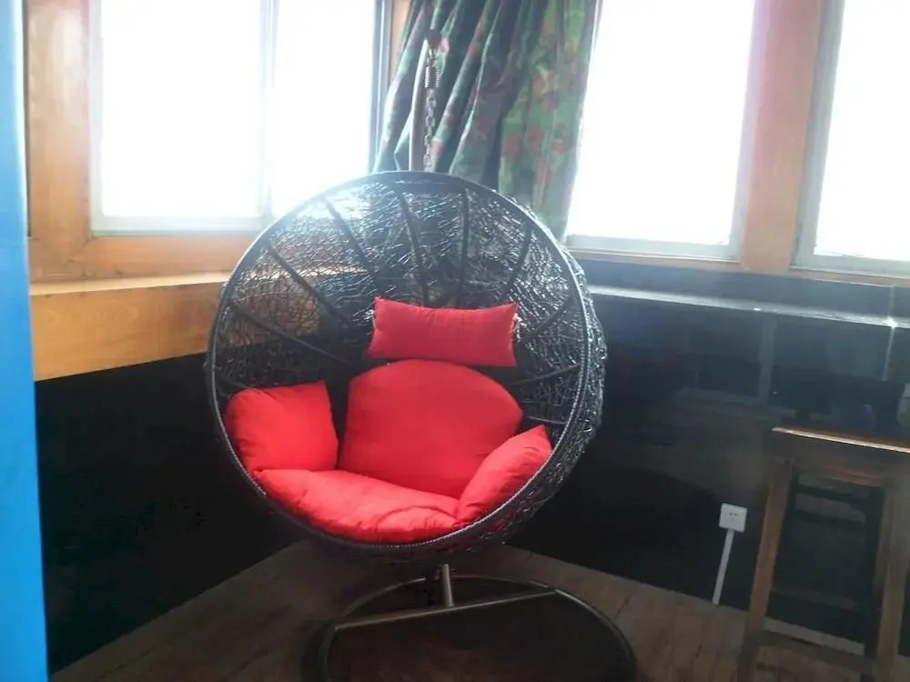 Bing Gege Youth Hostel