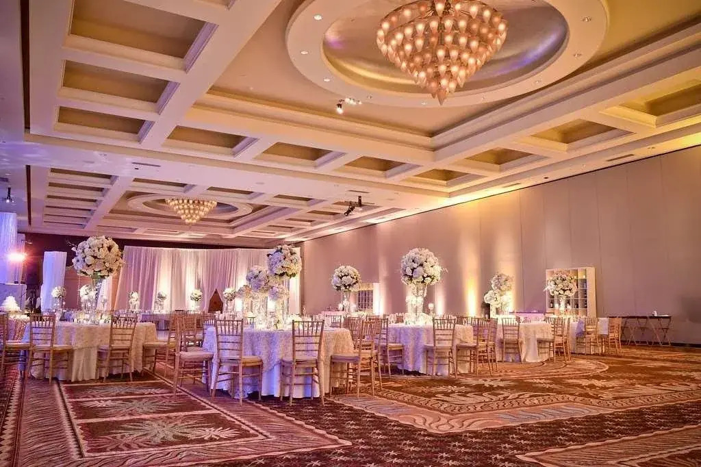 Signia by Hilton Diplomat Beach Resort