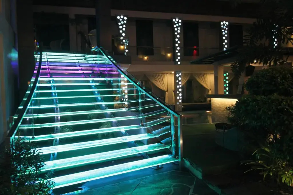 Eloisa Royal Suites