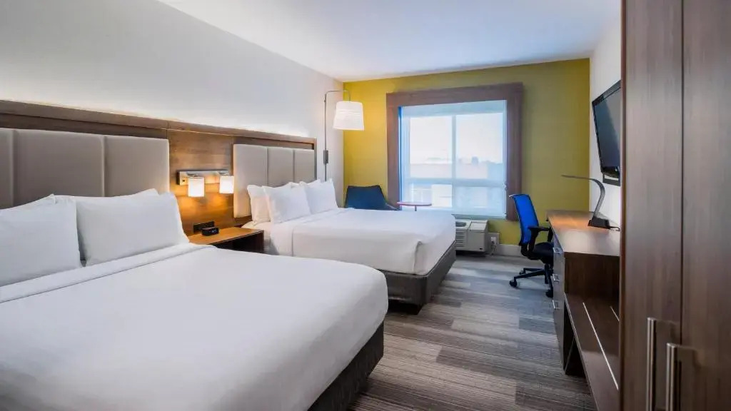 Holiday Inn Express Airdrie by IHG
