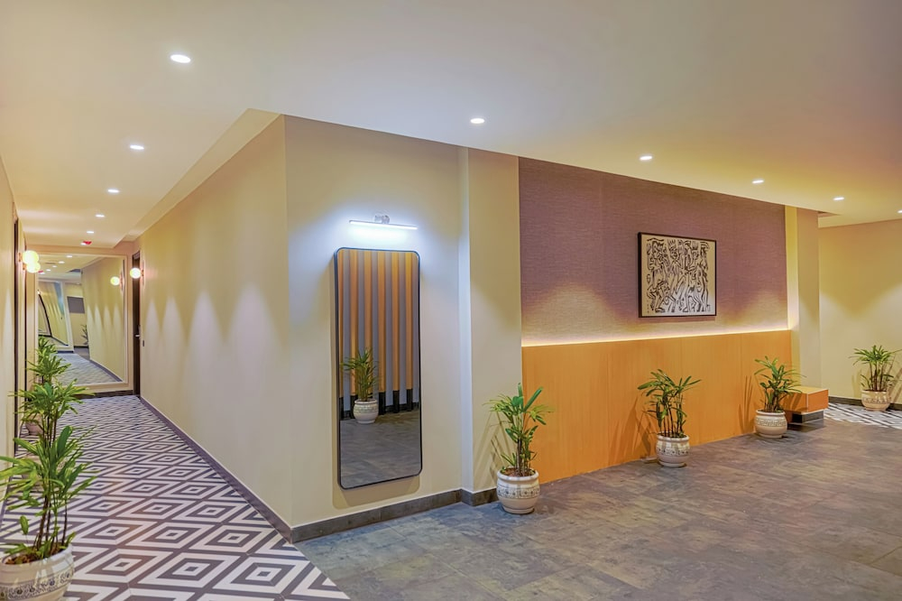 Hotel Highway Greens Near VR Punjab Mall Airport Road Mohali Chandigarh