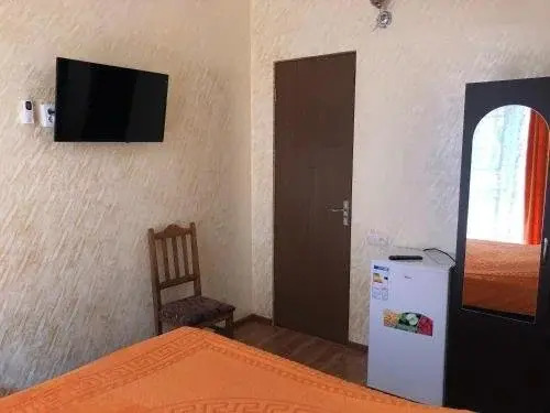 Guest house Zura