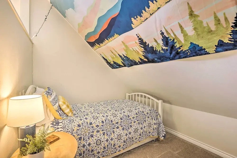 Near Dtwn: Grand Lake Home w/ Marina Access