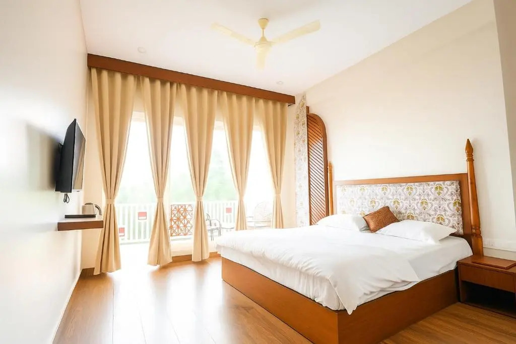 Kafal Pako Resort - Himalayan View Resort In Mukteshwar