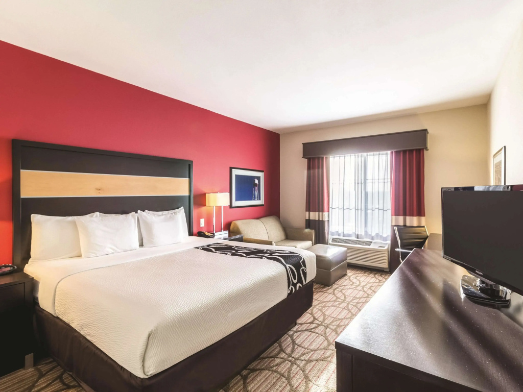 La Quinta by Wyndham Fargo-Medical Center