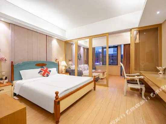 Summer Cherry Apartment (Ji'nan Quancheng Road Kuanhouli)
