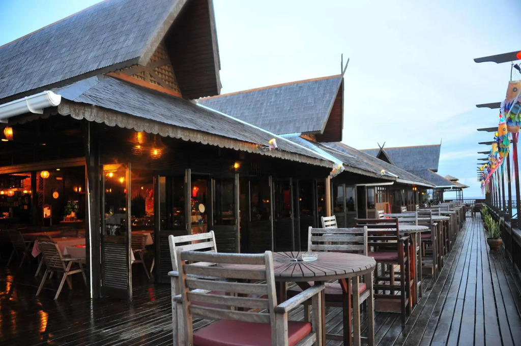 The Reef Dive Resort