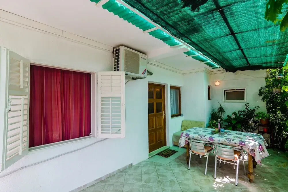 Apartment Ines