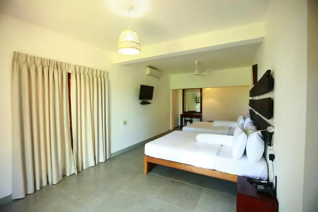 Pinthaliya Resort