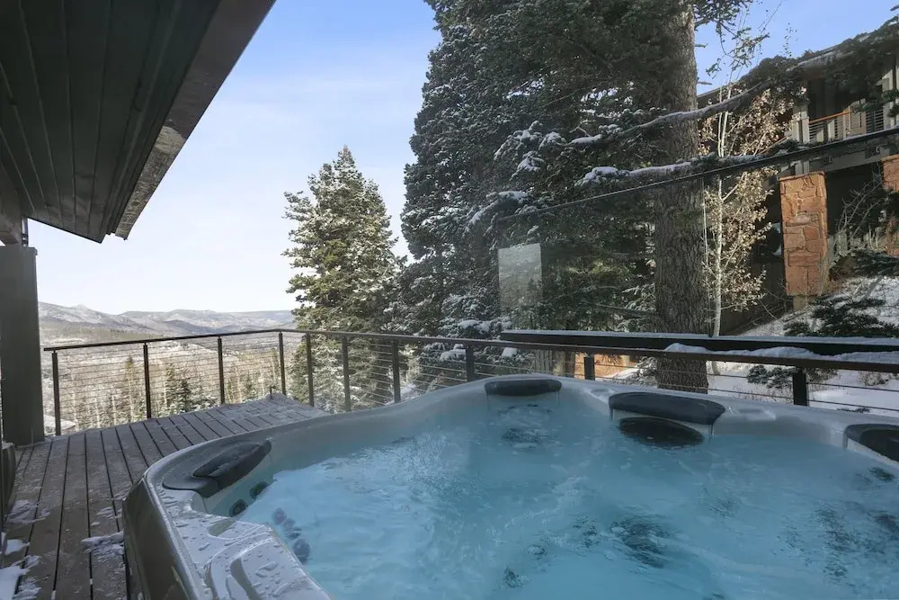 50 - Six Bedroom Condo with Spa Stag Lodge by Deer Valley Resort