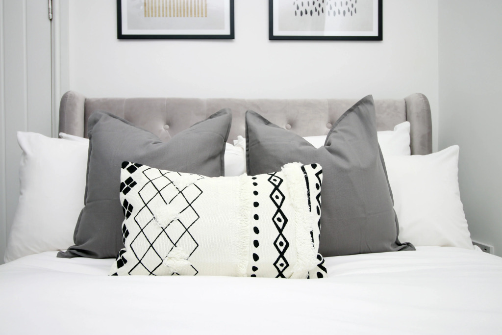 Eveswell Studios | Comfort | Studio 8