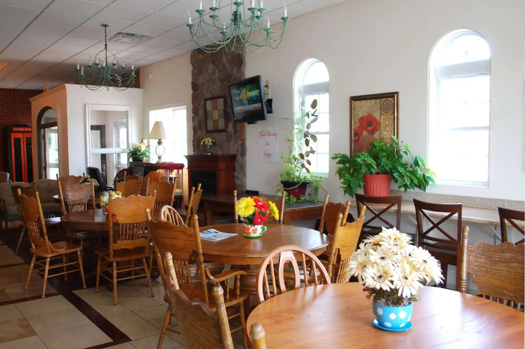 Travel Inn - Watertown NY