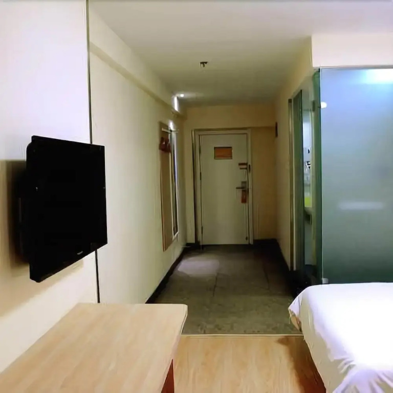 7 Days Inn