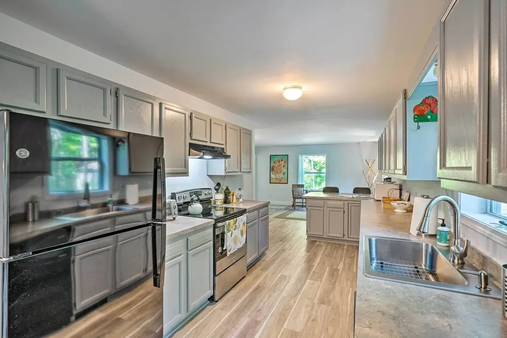 Peaceful Athens Retreat at Sleepy Hollow Lake