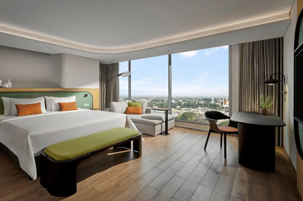 ARTOTEL Living World Kota Wisata