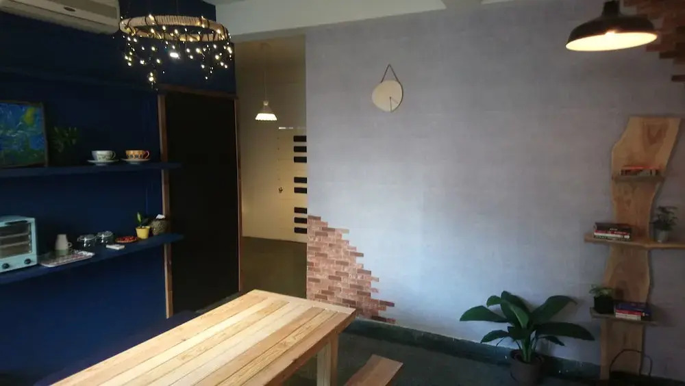 Woods Decor-Guangci St.