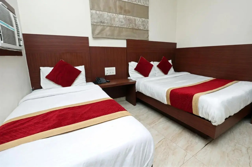 Hotel O Toto International