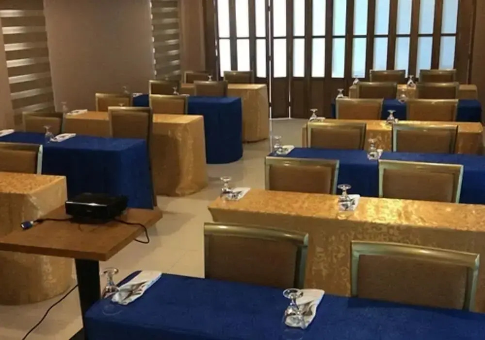 Oryza Hotel