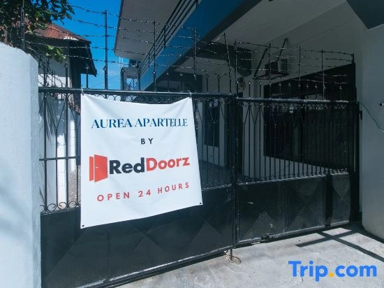 RedDoorz at Aurea Apartelle