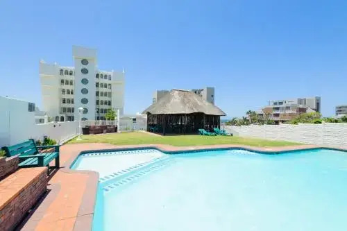 La Mustique 13