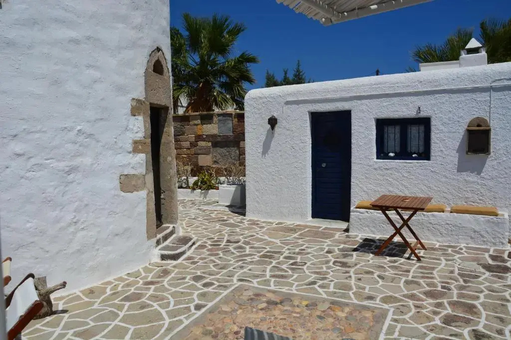 Milos Vaos Windmill