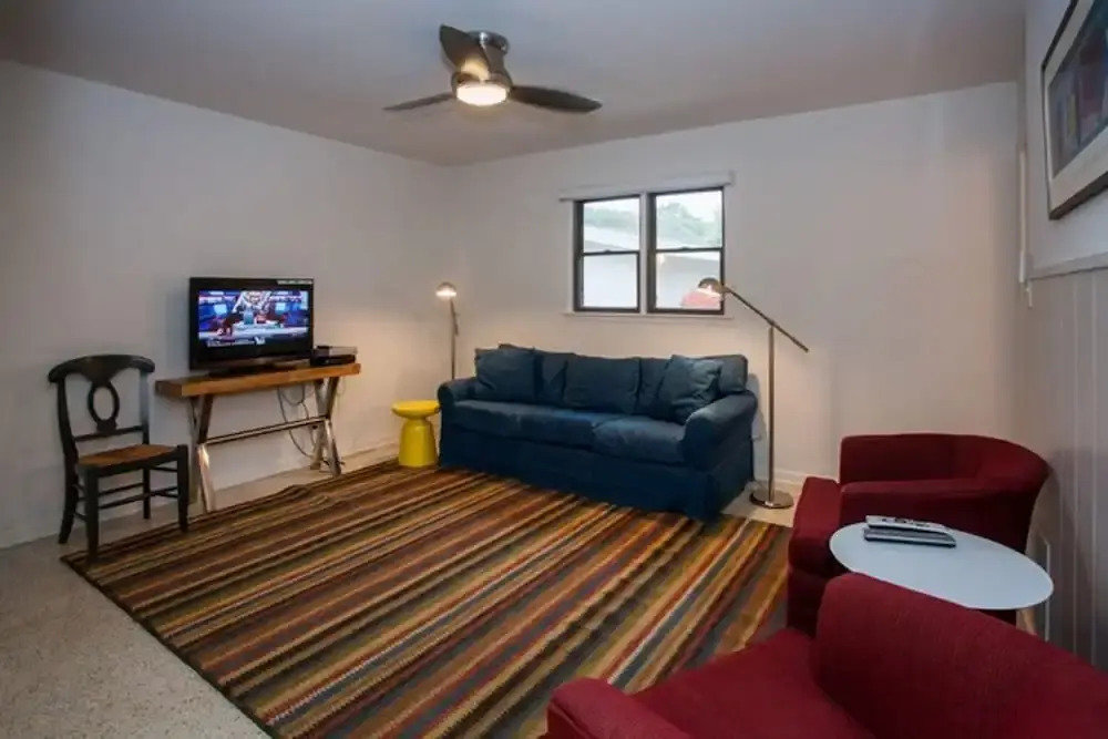 Roanoke by Jekyll Realty