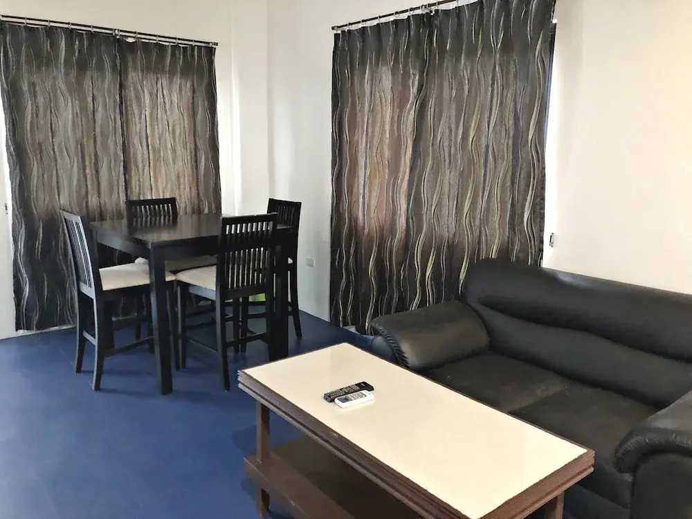 Knights Ko Suites