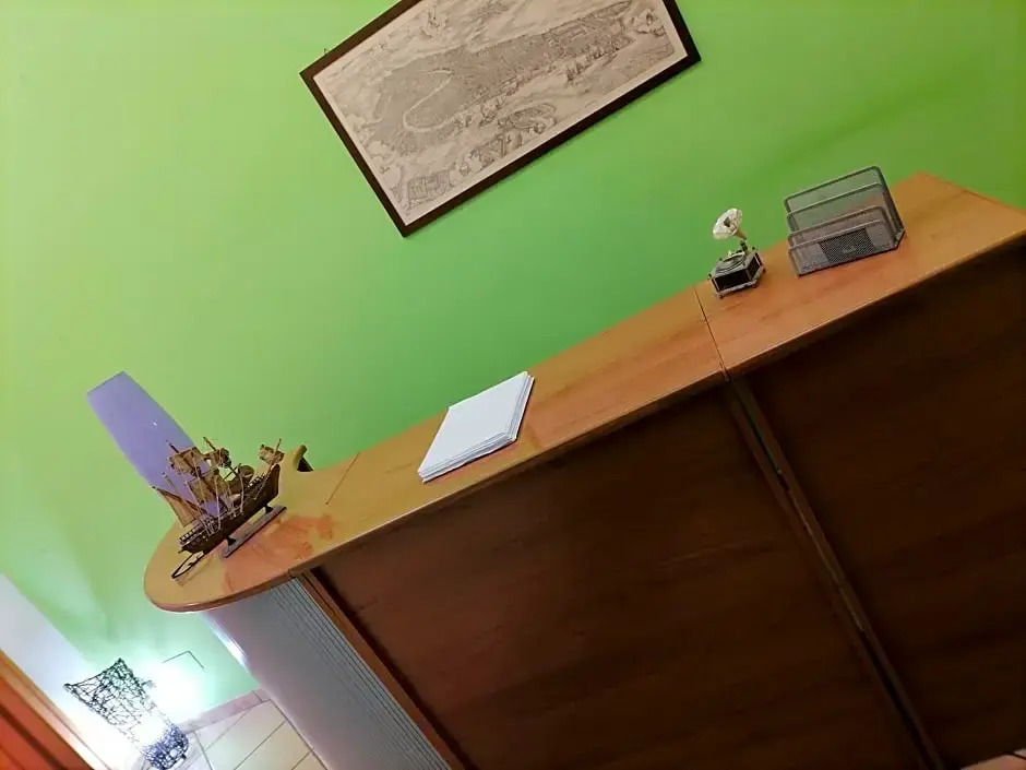 Atlantic Ostello B&B