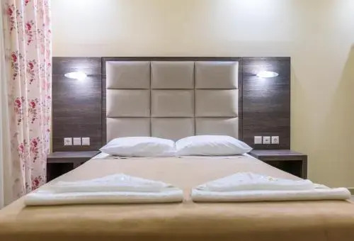 Santa Rosa Hotel & Beach