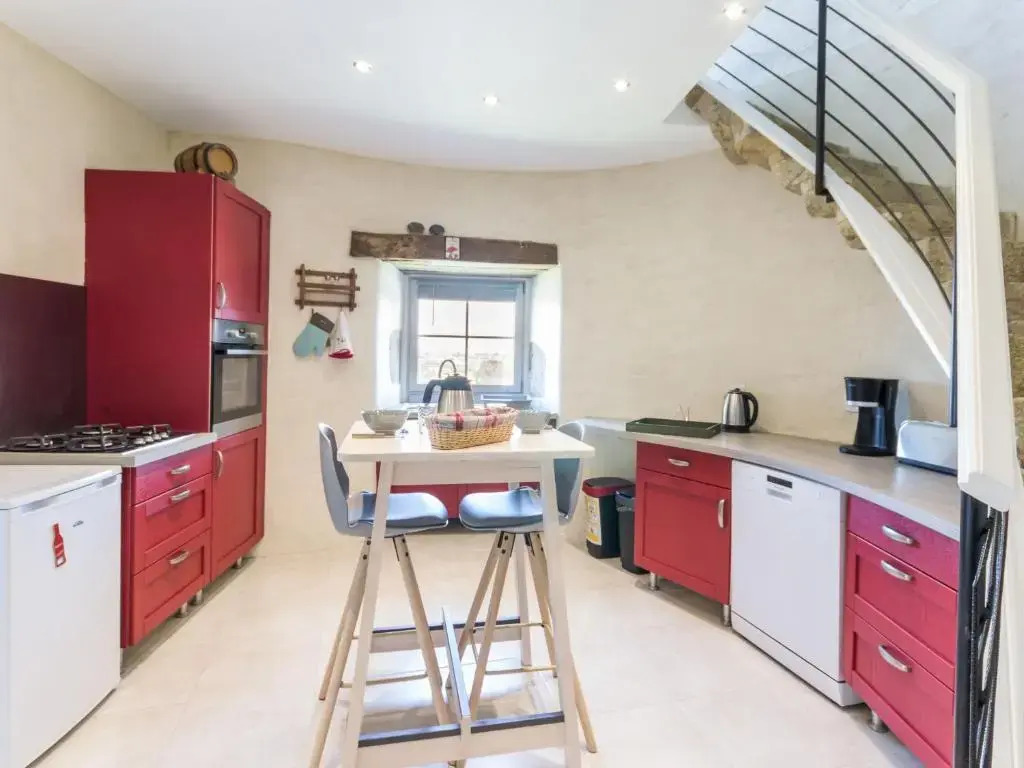 Moulin 18ème siècle, 3 chambres, jardin, wifi à Monnières - FR-1-306-1164