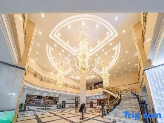 Jingdezhen Grand Hotel (Tao Yang Alley Scenic Area Taoxichuan Pedestrian Street)