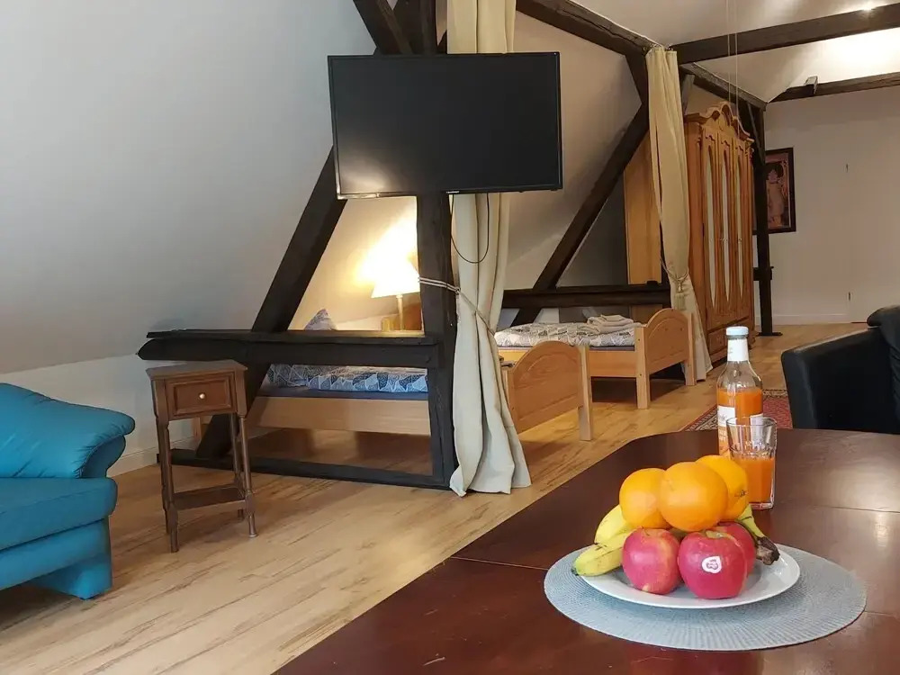 Lounge an der Kirche