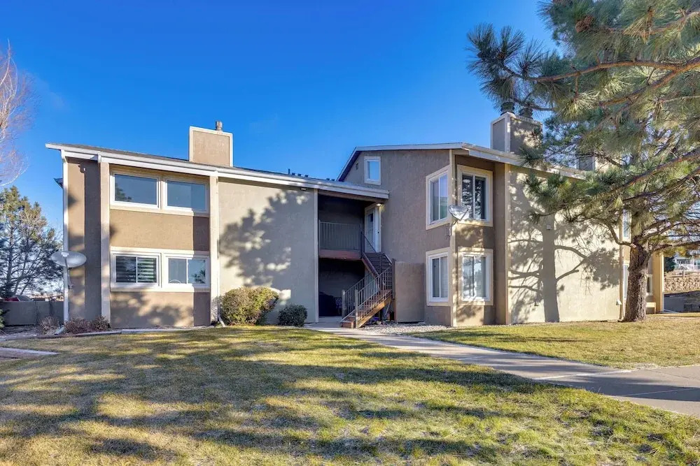 Pet-friendly Condo w/ Mountain View in Monument!