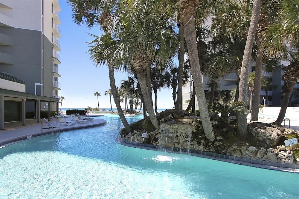 Long Beach Tower 3, #1303 - Completely Renovated 2 Bedroom . 2 Condo by RedAwning