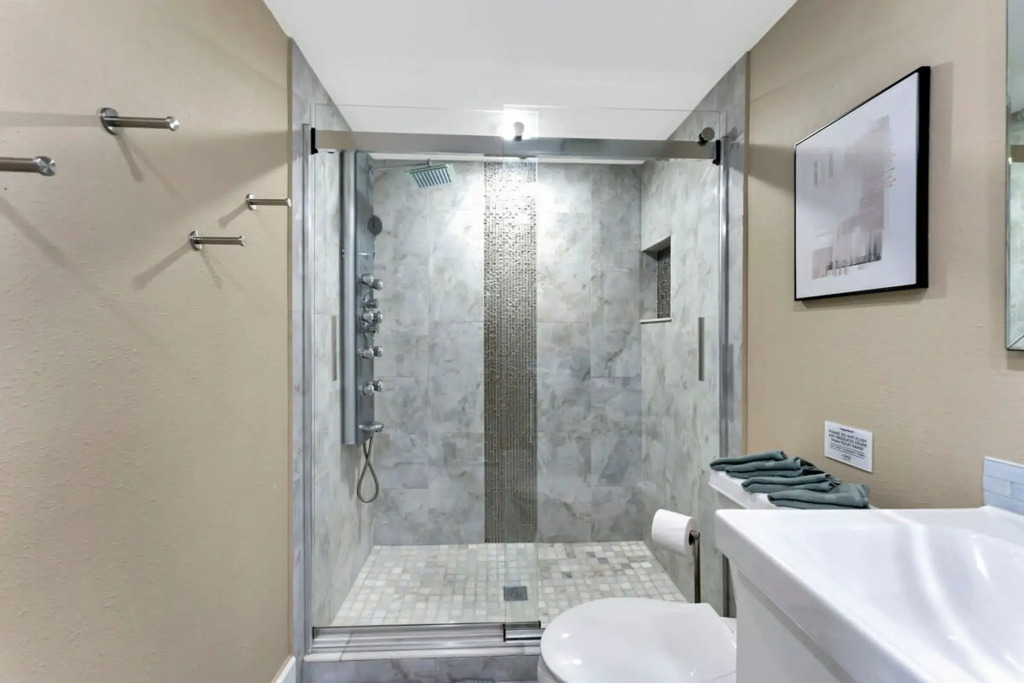 Cove Cay 2bd - 5 Star Amenities on the Golf Course