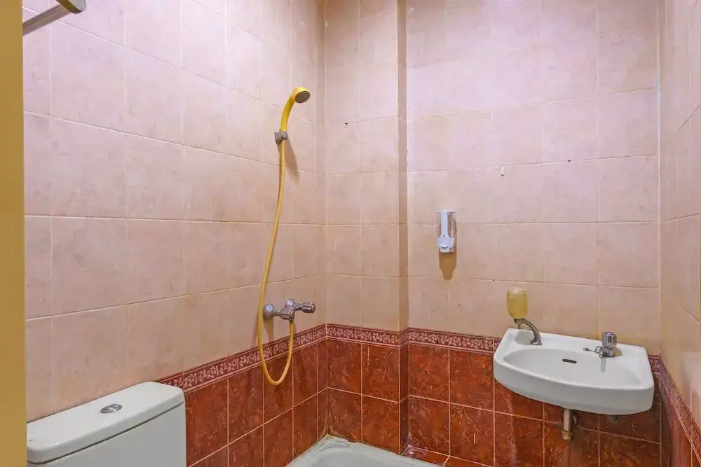 Tangki Premier Residence RedPartner