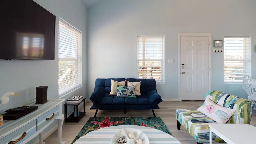 Warm Breezes 2 Bedroom Home