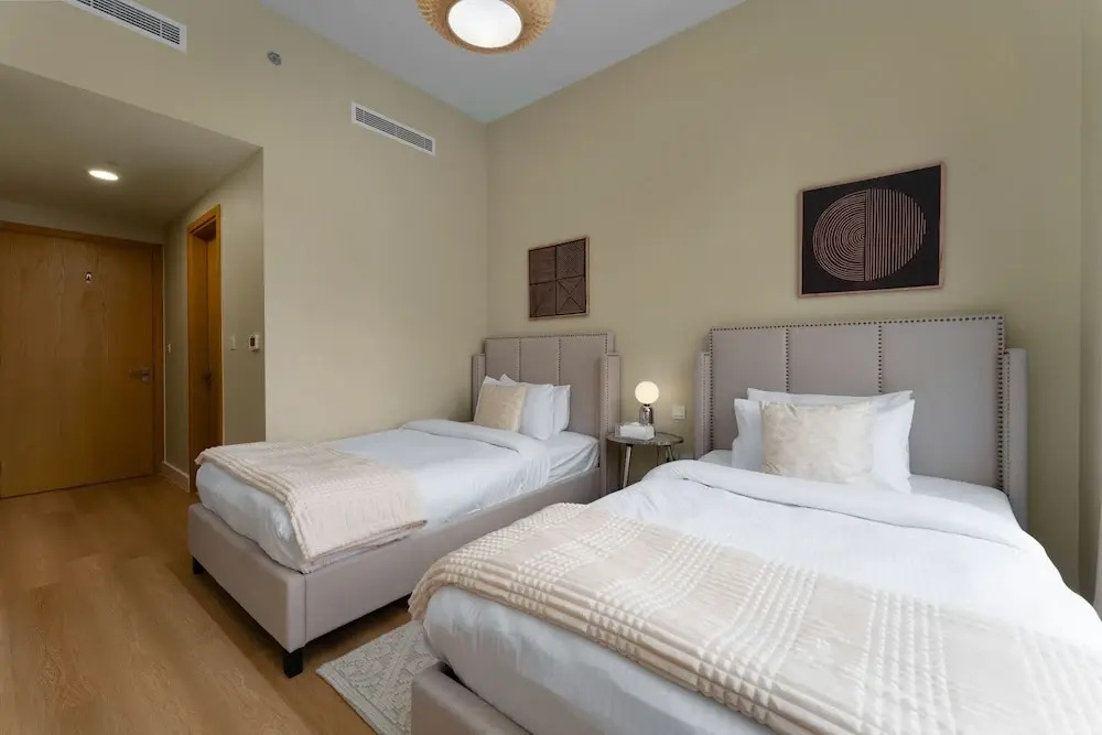 Maison Privee - Classy Apt w/ Terrace & Direct Burj Khalifa Views