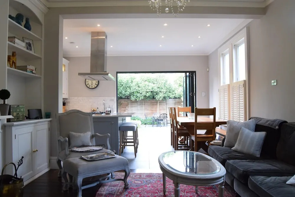 Stunning 4 Bedroom House in Balham