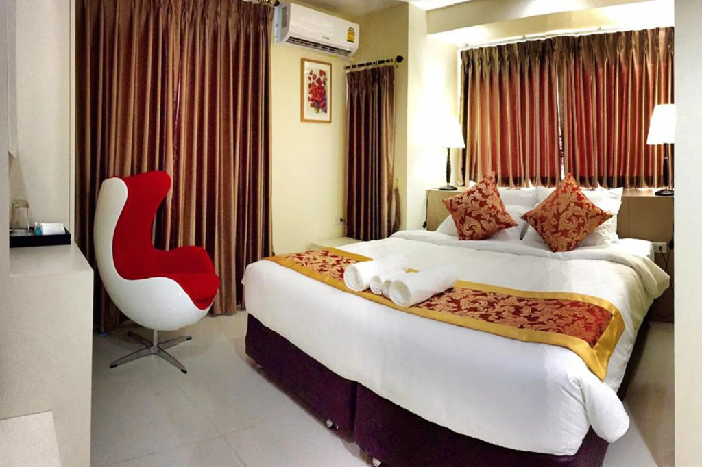 Top High Airport Link Hotel, Bangkok