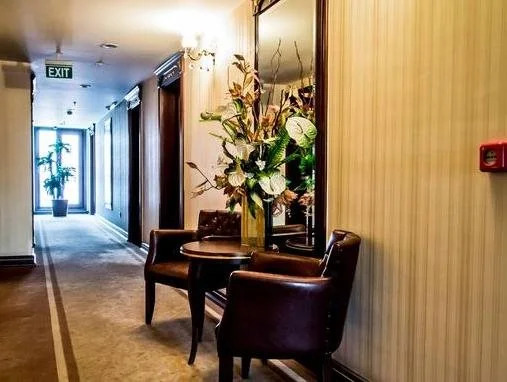 Grand Work Hotel