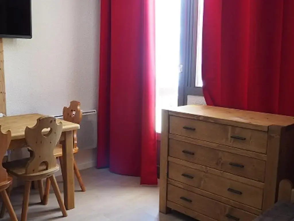 Appartement Les Menuires, 1 pièce, 3 personnes - FR-1-344-247