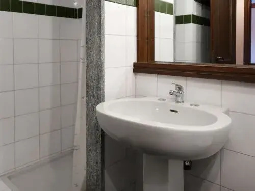 La Piazza Deluxe 12232