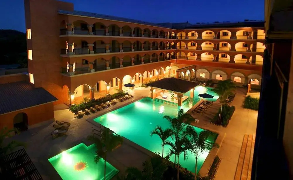 Marina Park Plaza