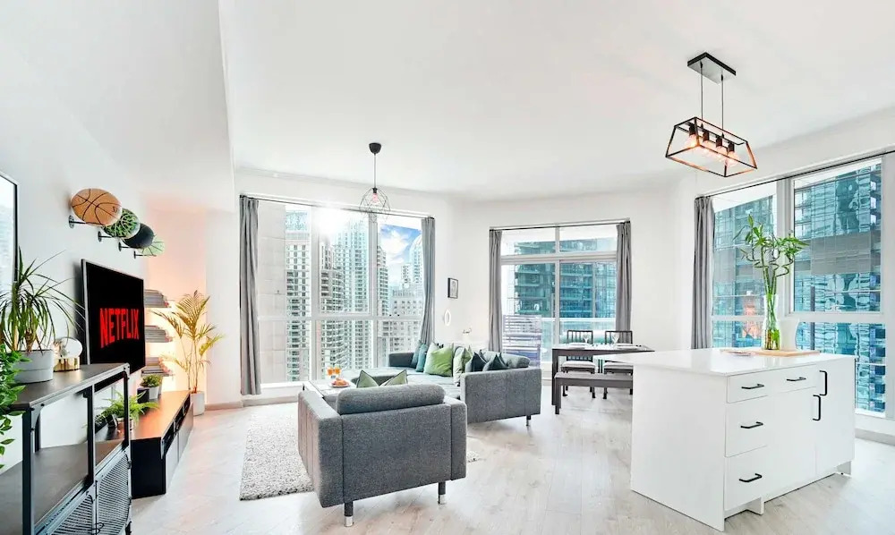 LUX The Dubai Marina View Suite