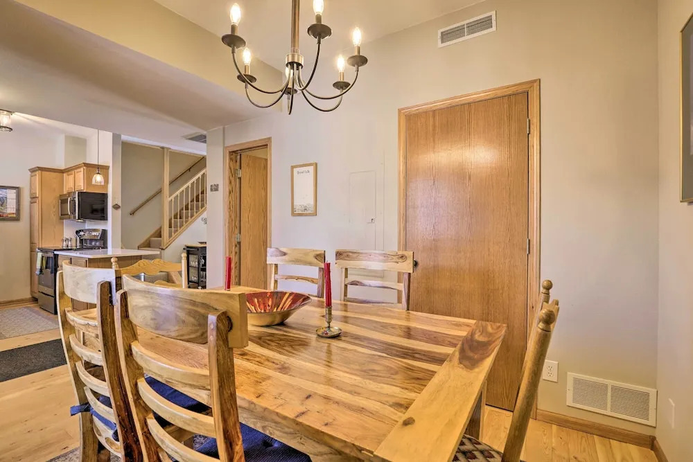 Pet-friendly Fraser Condo w/ Community Hot Tub